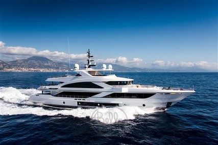 Majesty 140 for sale in France for $18,500,000 (£13,232,528)