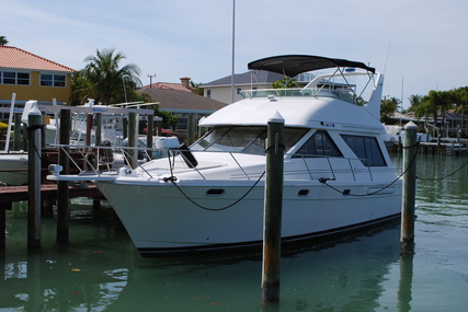 Bayliner 3988 Command Bridge for sale in United States of America for $99,900 (£72,133)