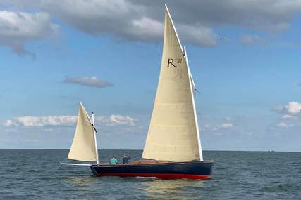 Nigel Irens Roxane for sale in Netherlands for €39,500 (£34,006)