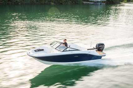 Sea Ray 190 SPXE Outboard for sale in United Kingdom for £47,375