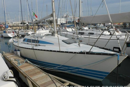 X-Yachts X-342 for sale in Portugal for €40,000 (£34,025)