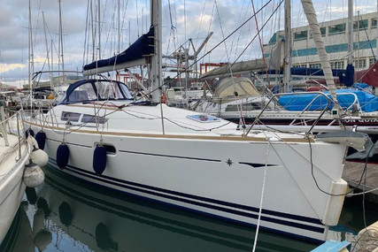 Jeanneau Sun Odyssey 36i for sale in Portugal for €85,000 (£73,288)