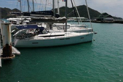 Jeanneau Sun Odyssey 419 for sale in Seychelles for €145,000 (£124,672)