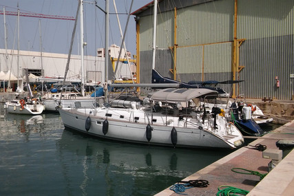 Beneteau Oceanis 461 for sale in Italy for €105,000 (£90,280)