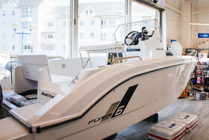 Beneteau Flyer 6 Spacedeck for sale in France for €38,986 (£33,768)