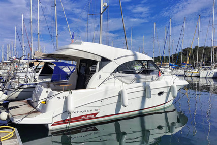 Beneteau Antares 30 S for sale in France for €139,000 (£120,427)