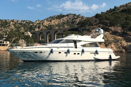 Couach 185 for sale in France for €259,000 (£222,486)