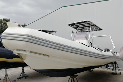Zodiac PRO OPEN 850 for sale in France for €36,000 (£30,781)