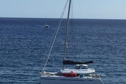Lagoon 450 S for sale in Spain for €480,000 (£413,886)