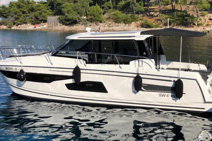 Jeanneau Merry Fisher 1095 for sale in Germany for €199,900 (£173,189)