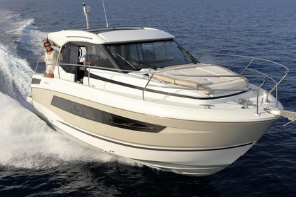 Jeanneau NC 33 for sale in Germany for €352,949 (£302,273)