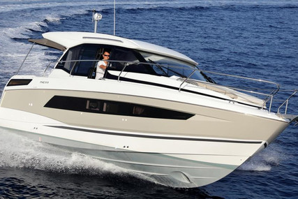 Jeanneau NC 33 for sale in Germany for €364,100 (£311,823)