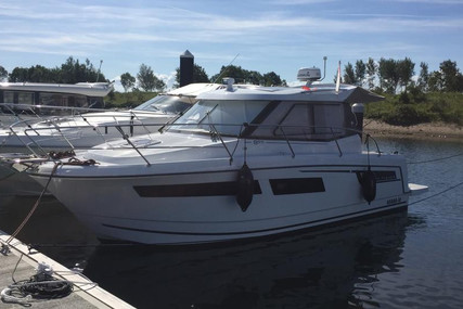 Jeanneau Merry Fisher 855 for sale in Germany for €129,900 (£112,002)