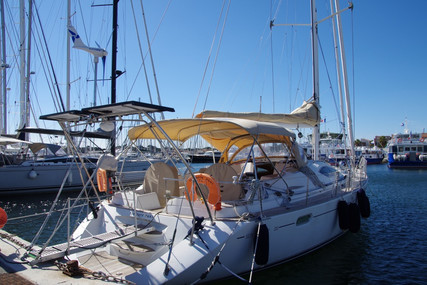 Jeanneau Sun Odyssey 54 DS for sale in France for €250,000 (£216,595)