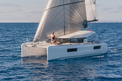 Lagoon 40 for sale in France for €429,000 (£369,910)