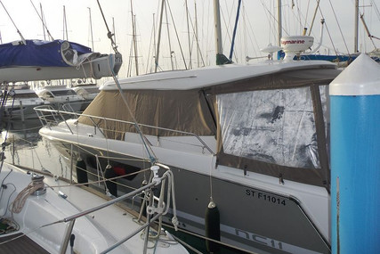 Jeanneau NC 11 for sale in France for €189,000 (£164,085)