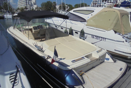 Chris-Craft Corsair 32 for sale in France for €179,000 (£154,345)