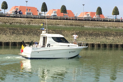 Rodman 810 for sale in France for €39,000 (£33,346)