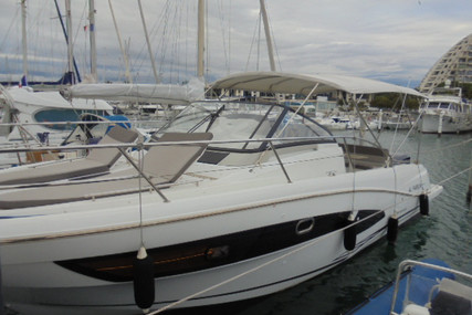Jeanneau Cap Camarat 10.5 WA for sale in France for €139,000 (£120,676)