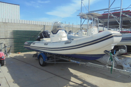 Valiant 570 for sale in France for €12,500 (£10,634)