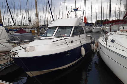 Beneteau Antares 9 for sale in France for €49,000 (£42,453)