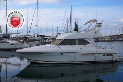 Prestige 36 for sale in France for €125,000 (£108,522)