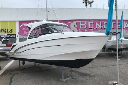 Beneteau Antares 7 OB for sale in France for €65,000 (£56,044)