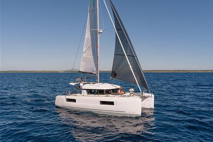 Lagoon 40 for sale in France for €339,000 (£292,792)