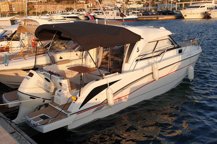 Beneteau Antares 8 OB for sale in France for €64,900 (£56,228)