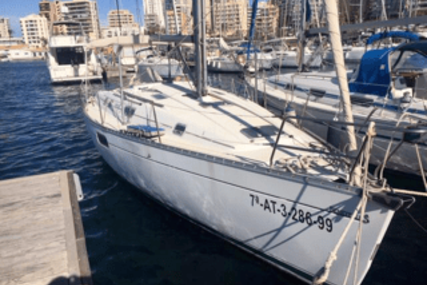 Beneteau Oceanis 351 for sale in Spain for €55,000 (£47,244)