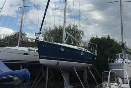 Jeanneau Sun Odyssey 40 for sale in Ireland for €89,950 (£78,092)