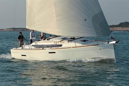 Jeanneau Sun Odyssey 389 for sale in Ireland for €225,219 (£192,912)