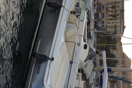 Chris-Craft Launch 32 for sale in France for €175,000 (£150,659)