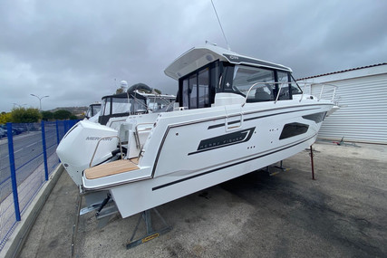 Jeanneau Merry Fisher 1095 for sale in France for €231,000 (£198,867)