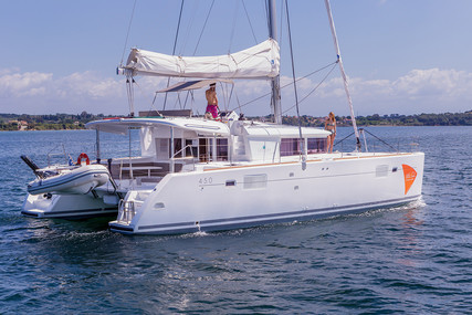 Lagoon 450 for sale in Greece for €410,000 (£353,528)