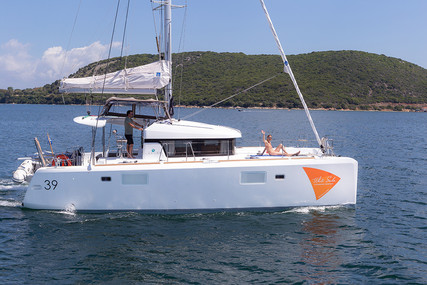 Lagoon 39 for sale in Greece for €255,000 (£220,869)
