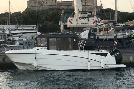 Beneteau Barracuda 8 for sale in France for €89,000 (£77,205)