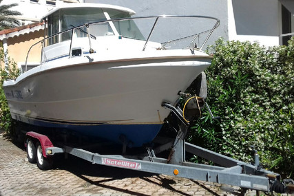 Beneteau Antares 620 Ib for sale in France for €17,000 (£14,725)
