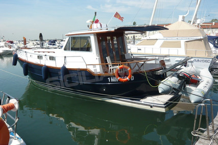 Menorquin 120 for sale in Italy for €138,000 (£118,986)