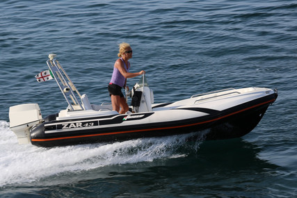 Zar Formenti 43 for sale in Portugal for €23,345 (£20,220)