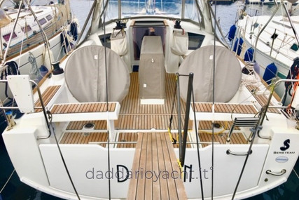 Beneteau Oceanis 35.1 for sale in Italy for €135,000 (£115,653)
