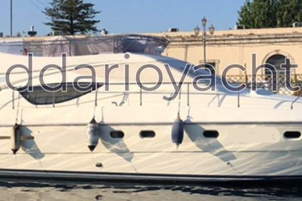 Ferretti 460 for sale in Italy for €260,000 (£223,345)