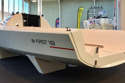 Beneteau First 18 for sale in France for €28,900 (£24,880)