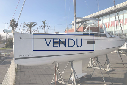Beneteau Oceanis 38.1 for sale in France for €151,920 (£130,221)