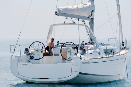Beneteau Oceanis 35.1 for sale in France for €200,769 (£172,093)