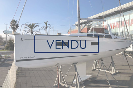 Beneteau Oceanis 38.1 for sale in France for €151,920 (£130,221)