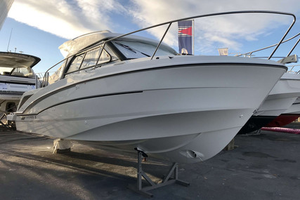 Beneteau Antares 8 OB for sale in France for €106,180 (£91,992)