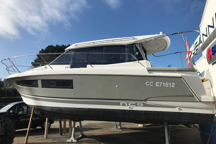 Jeanneau NC 9 for sale in France for €119,000 (£103,230)