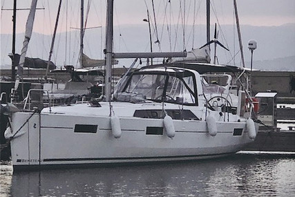 Beneteau Oceanis 41.1 for sale in Spain for €255,000 (£218,578)