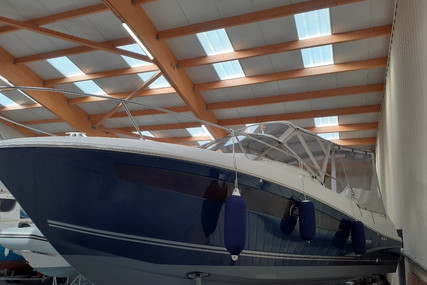 Jeanneau Cap Camarat 8.5 WA for sale in France for €85,000 (£73,735)